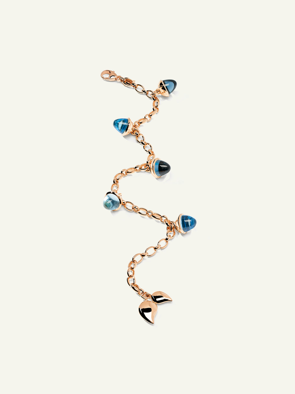 MIKADO Flamenco Charm Armband in 'Sky'