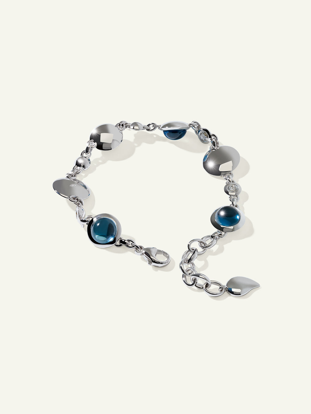 BOUTON Armband in 'Sky' mit Diamanten