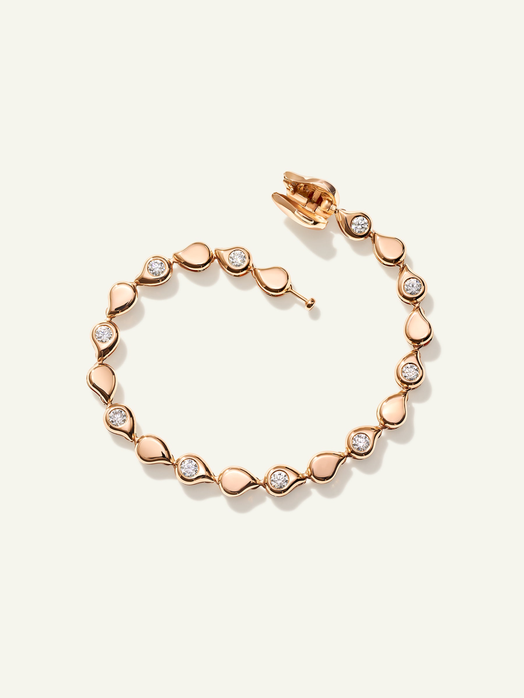 SNOWFLAKES Alternating Rivière Bracelet with White Diamonds