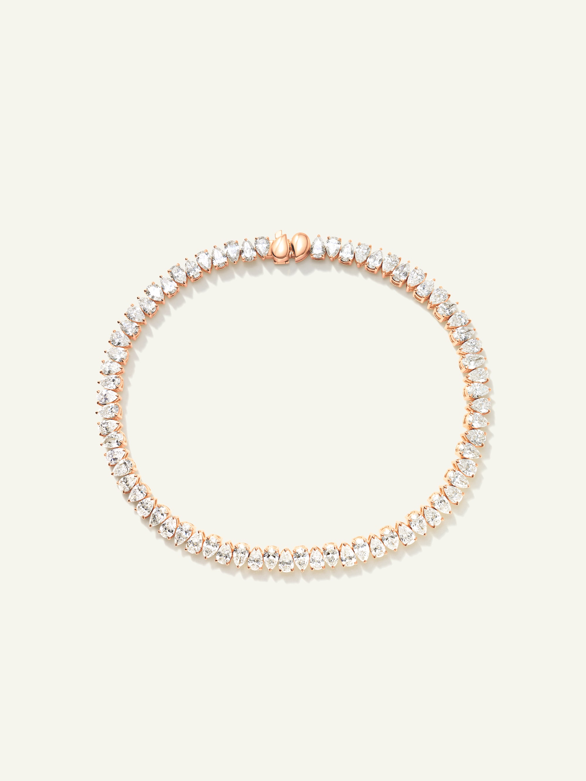 B-SIG-T-Cl-rg | Bracelet SIGNATURE Tennis pear shape Diamonds