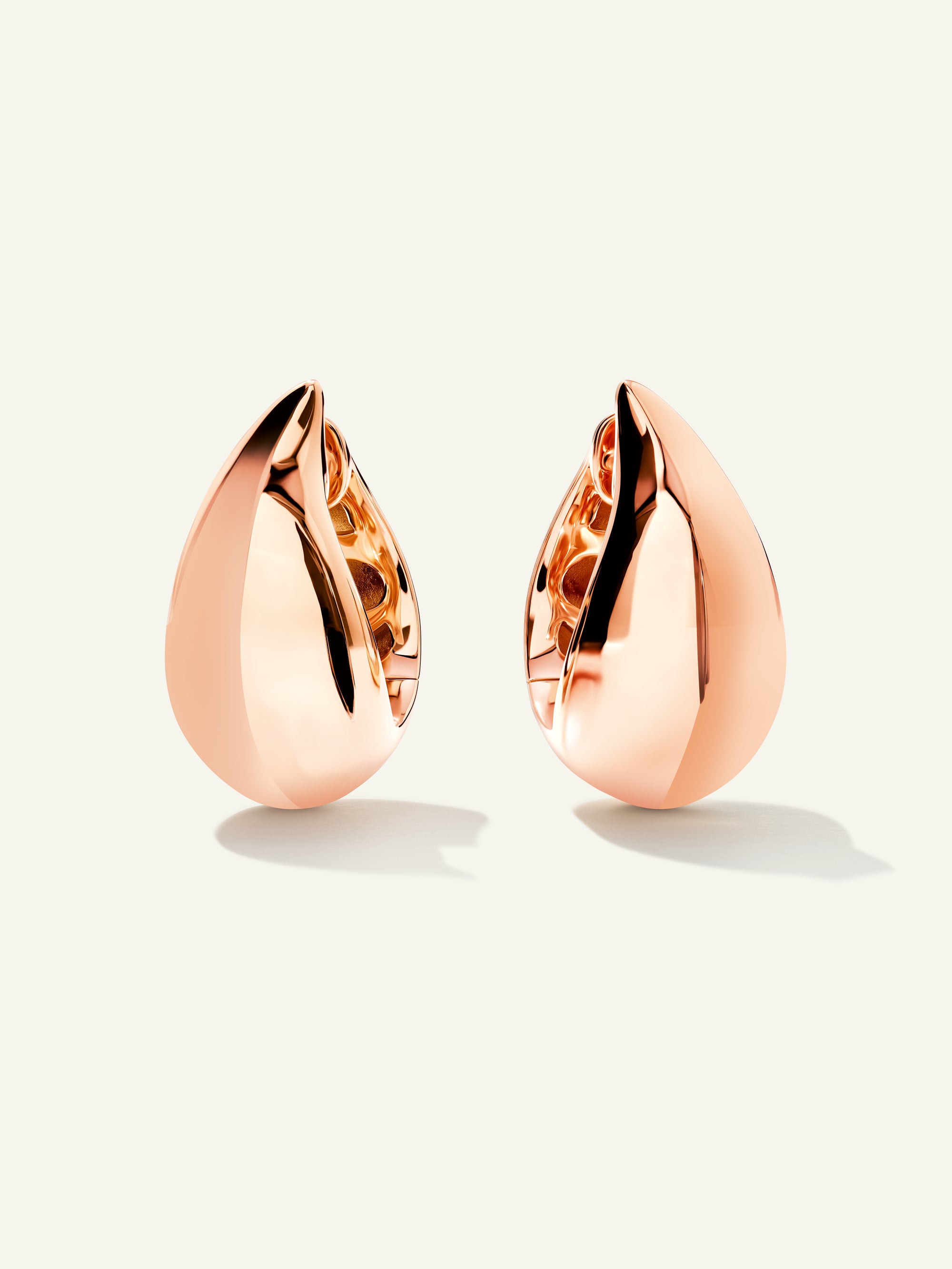 E-SIG-Hug-CD-rg | Earrings SIGNATURE Huggies Curved Drop