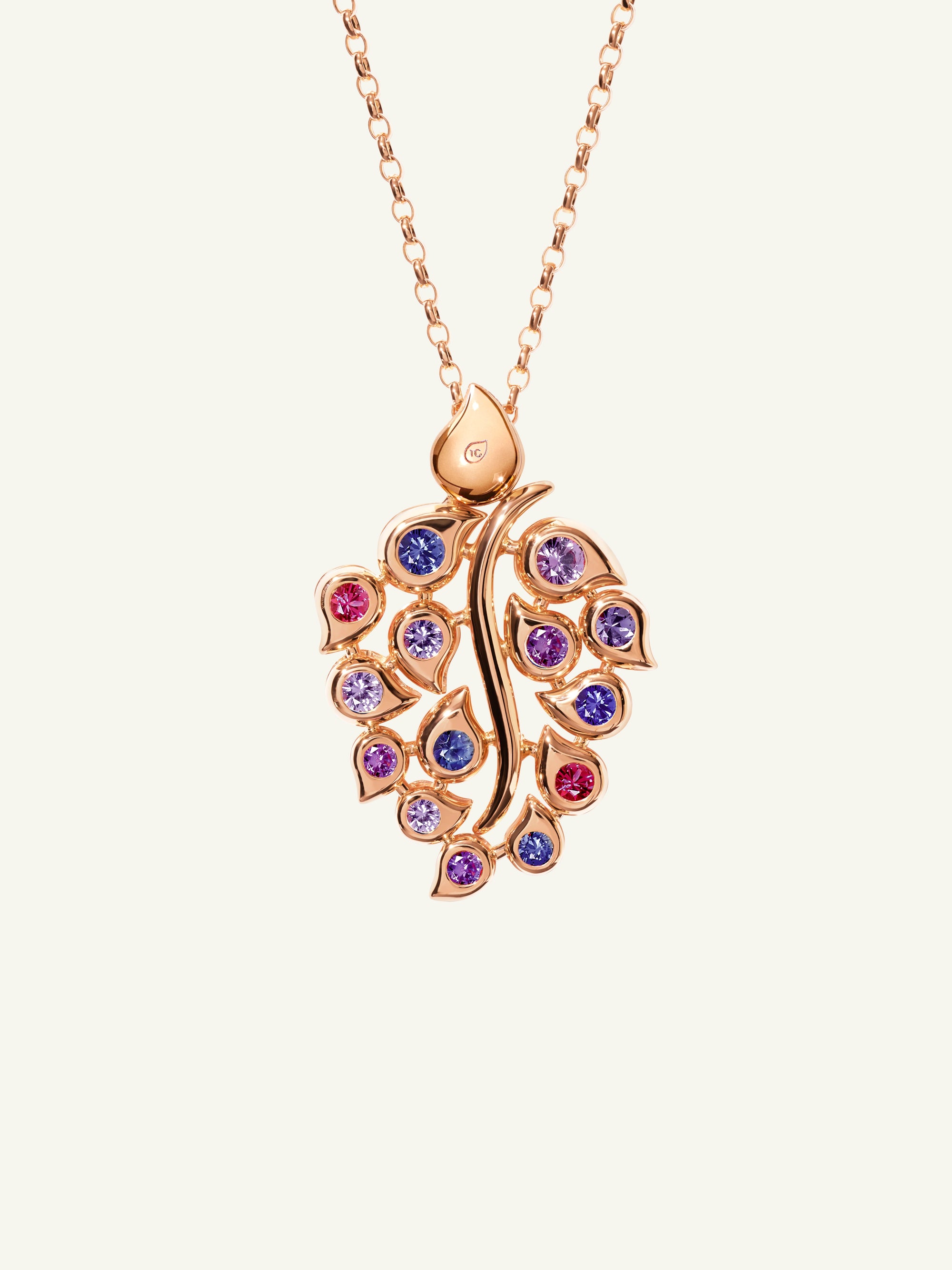 SNOWFLAKES Leaf Pendant in 'Classic' / 'Wildberry'