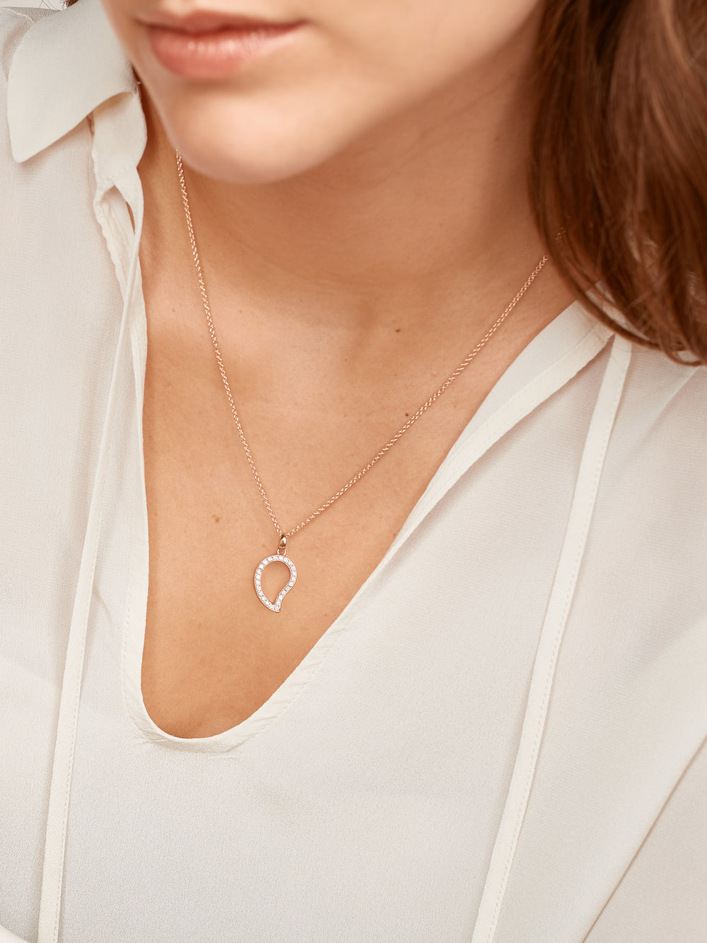Pendant SIGNATURE small Diamond Pavé with Diamond Pavé