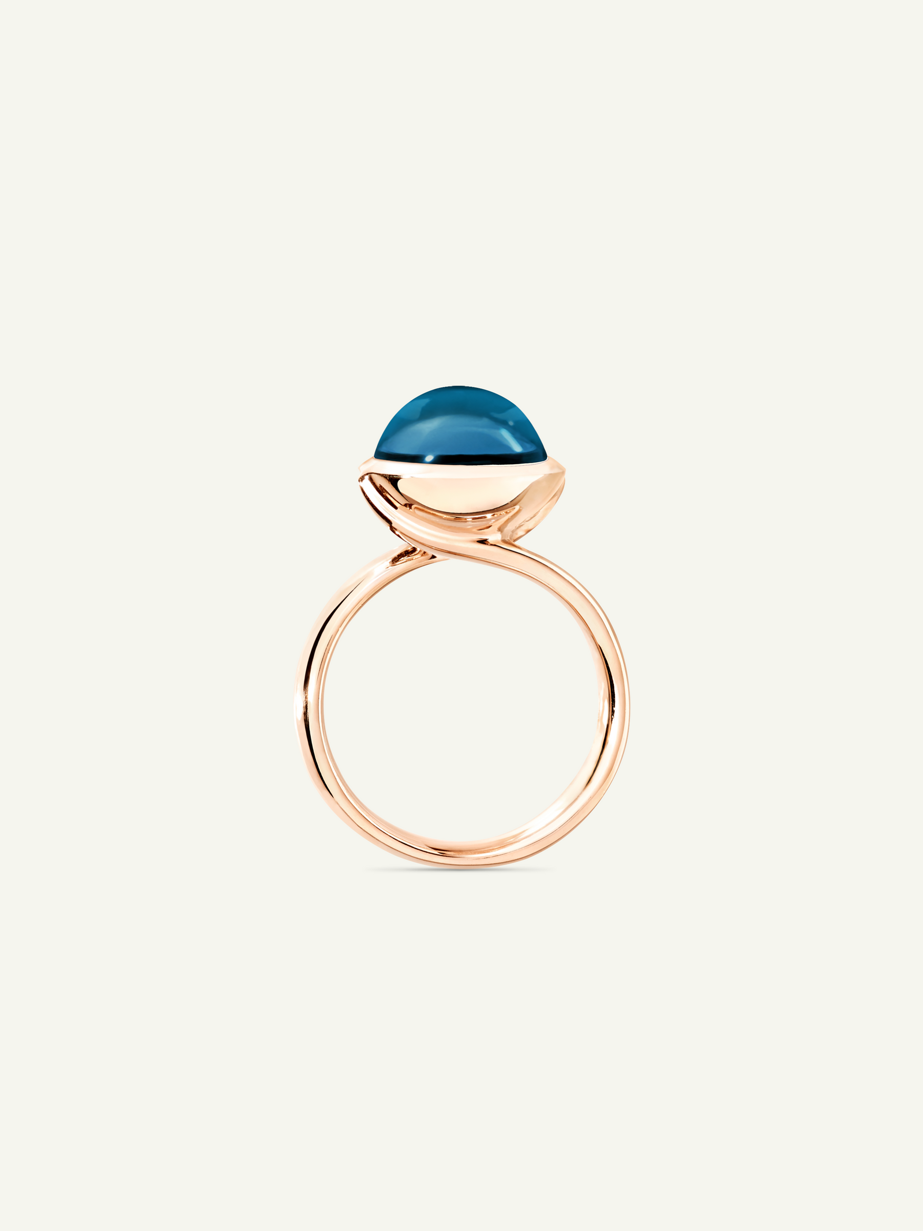 BOUTON Large Ring mit London Topas
