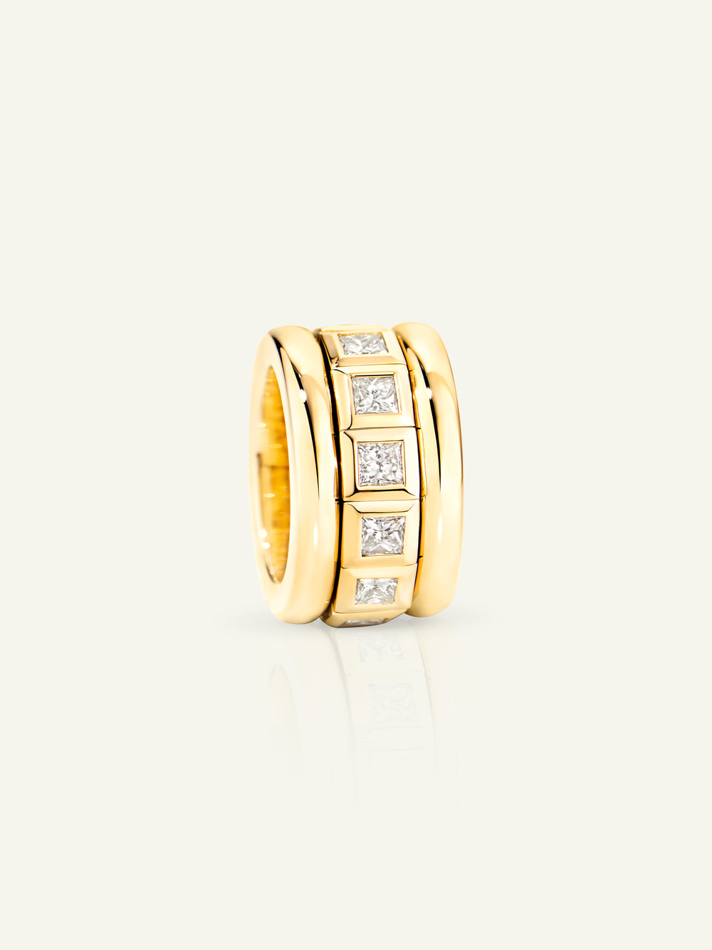 CURRICULUM VITAE 77 Ring Diamanten im Princess Cut