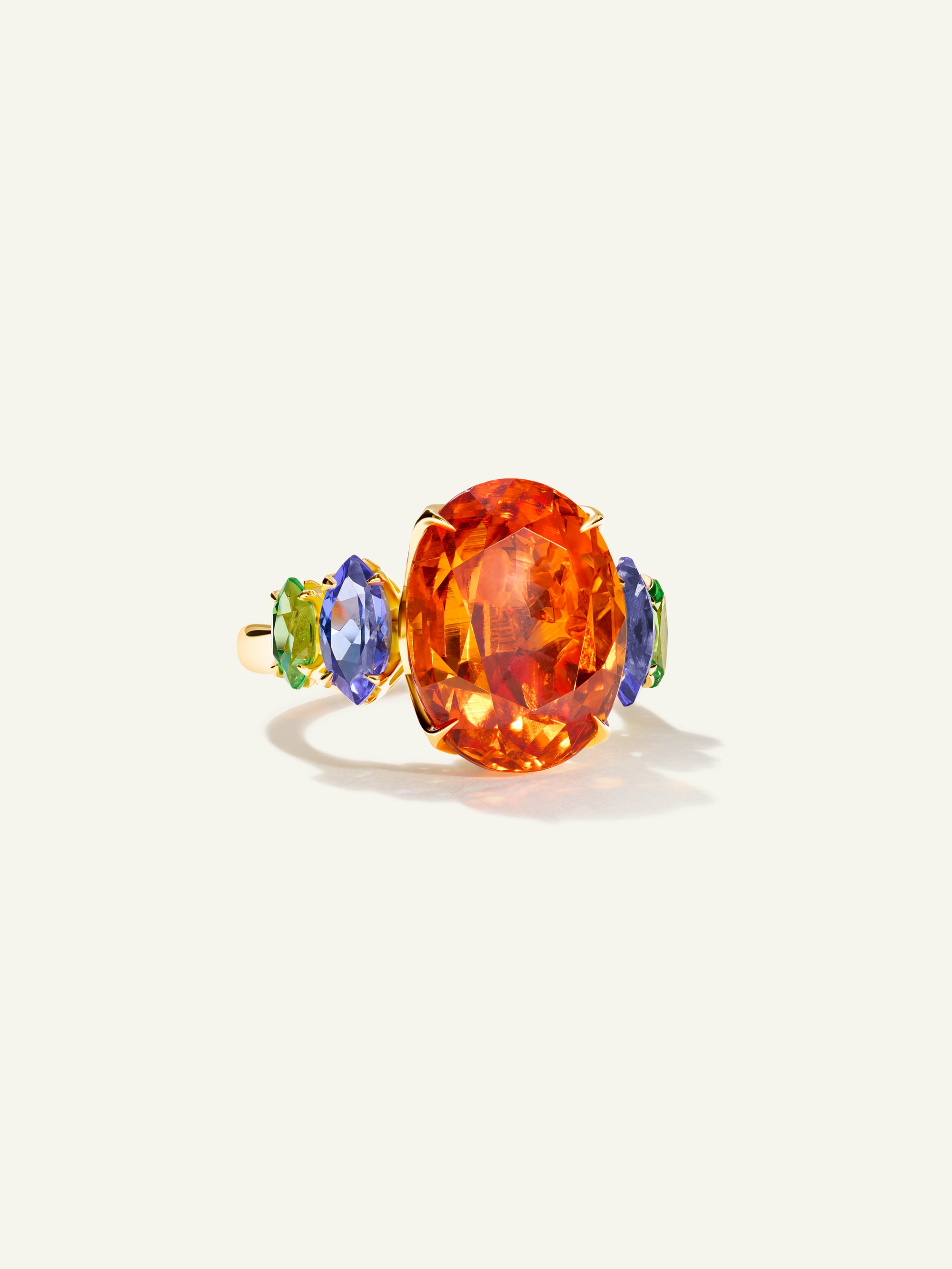 GLAMOUR Ring with Mandarin Garnet, Tanzanites and Tsavorites