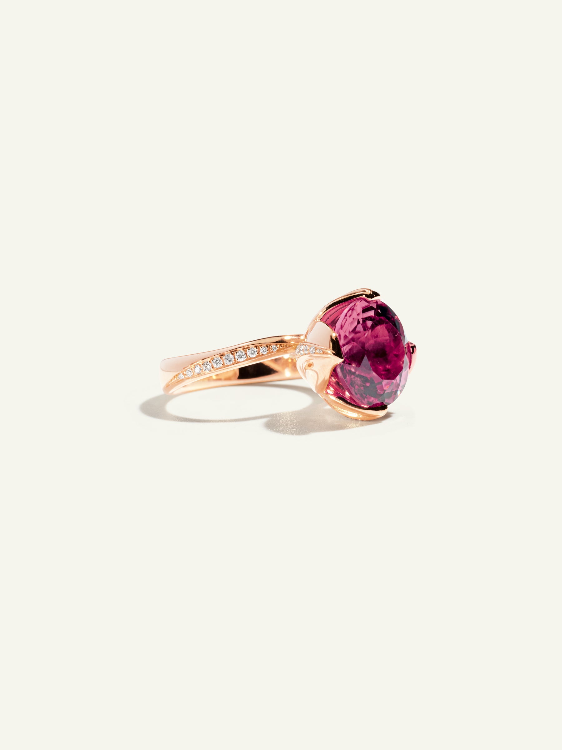TULIP Ring in Violet Tourmaline