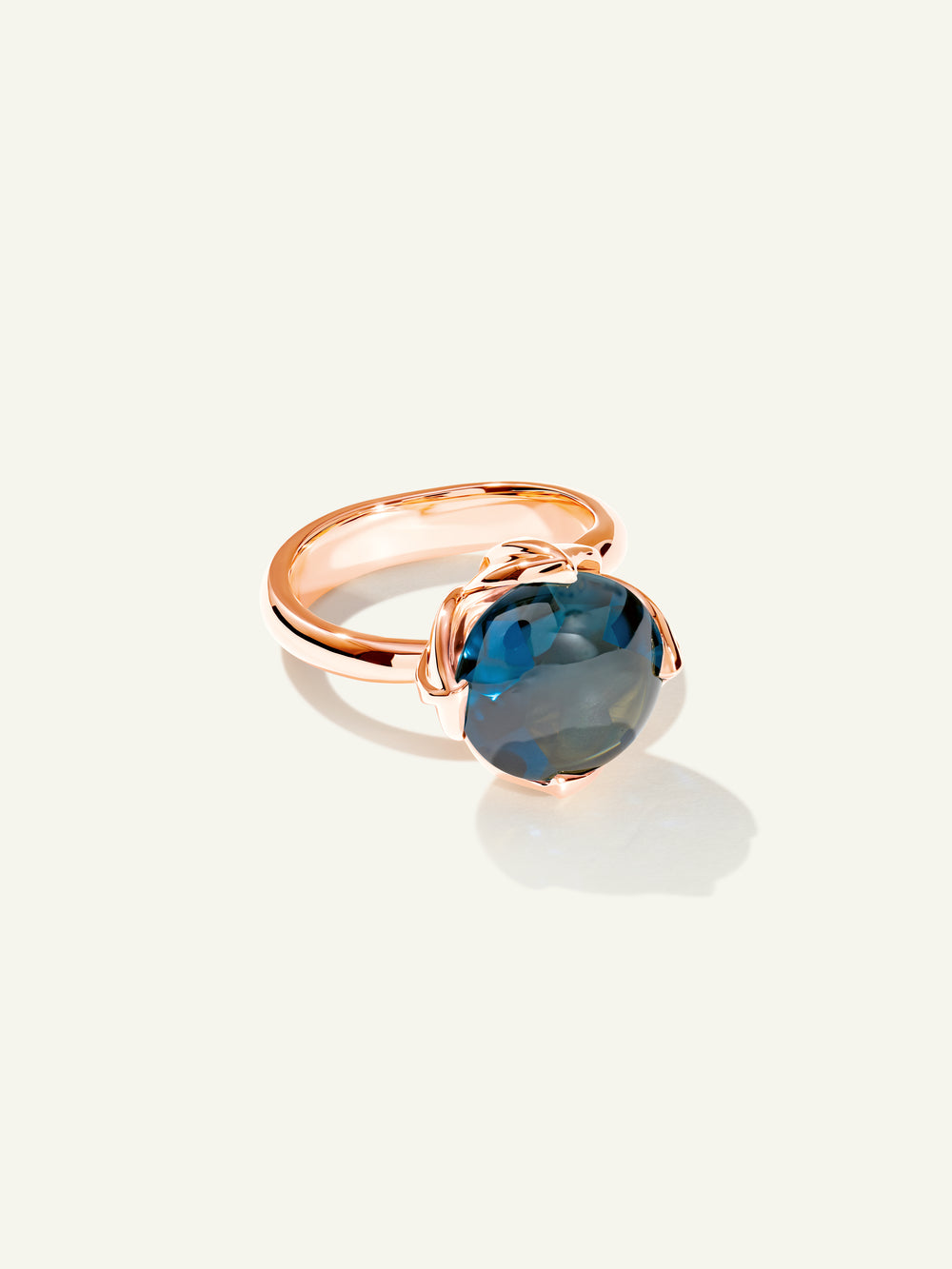 R-TUL-l-ToLo-rg | TULIP Ring Large with London Topaz